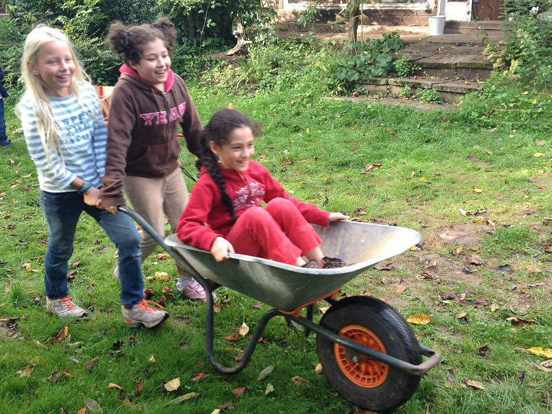 Bauhütte Klosterkirche Lippoldsberg - Seifenkistenbau